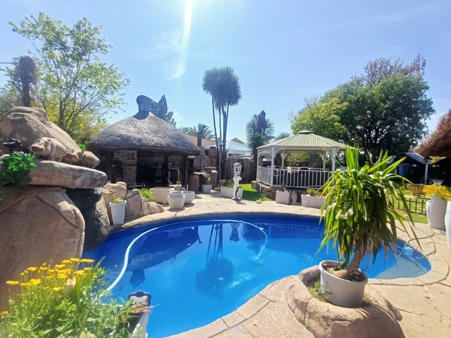 4 Bedroom Property for Sale in Fichardt Park Free State